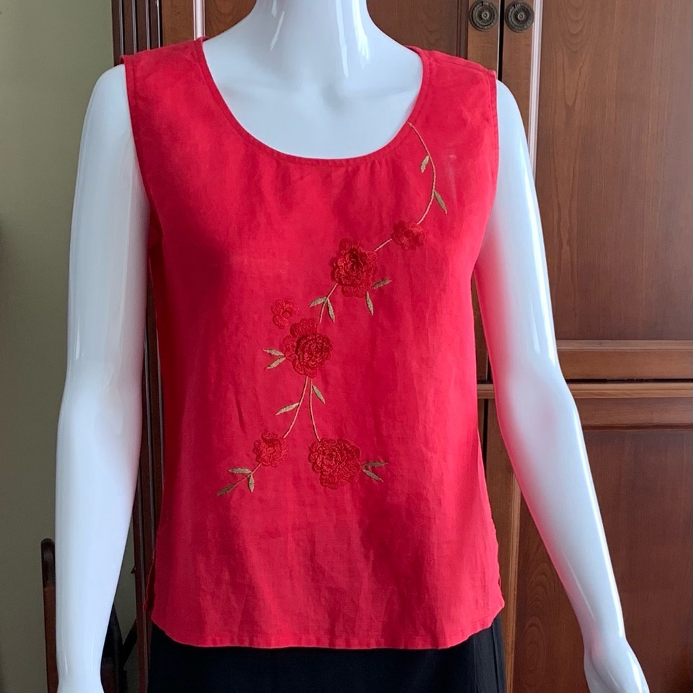 Red 100% linen blouse top with 3D croche red roses & Green Leaves embroidery M
